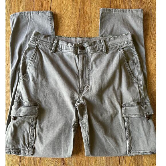 L.L. Bean Vtg Grey Cargo Pants Size 31x34 - Picture 1 of 6